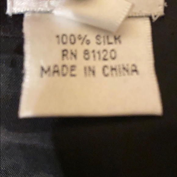 Cache Skirt 100%Silk Black/Gold - Picture 5 of 6